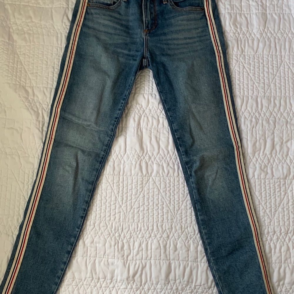 Aqua Jeans size 24